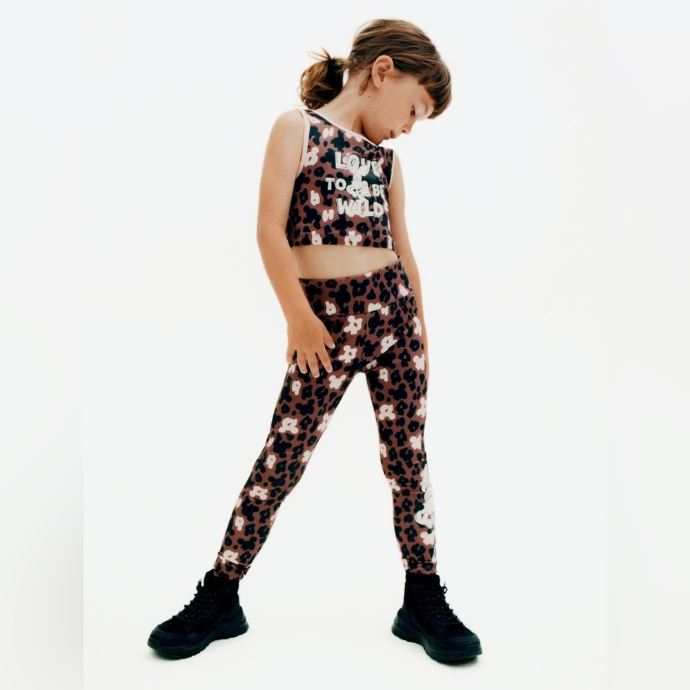 MINNIE MOUSE © DISNEY SPORTY TOP & PANT